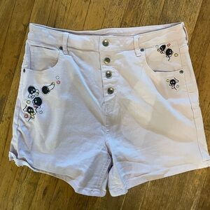 Her Universe || Spirited Away Soot Sprite Pastel Purple Shorts (17)